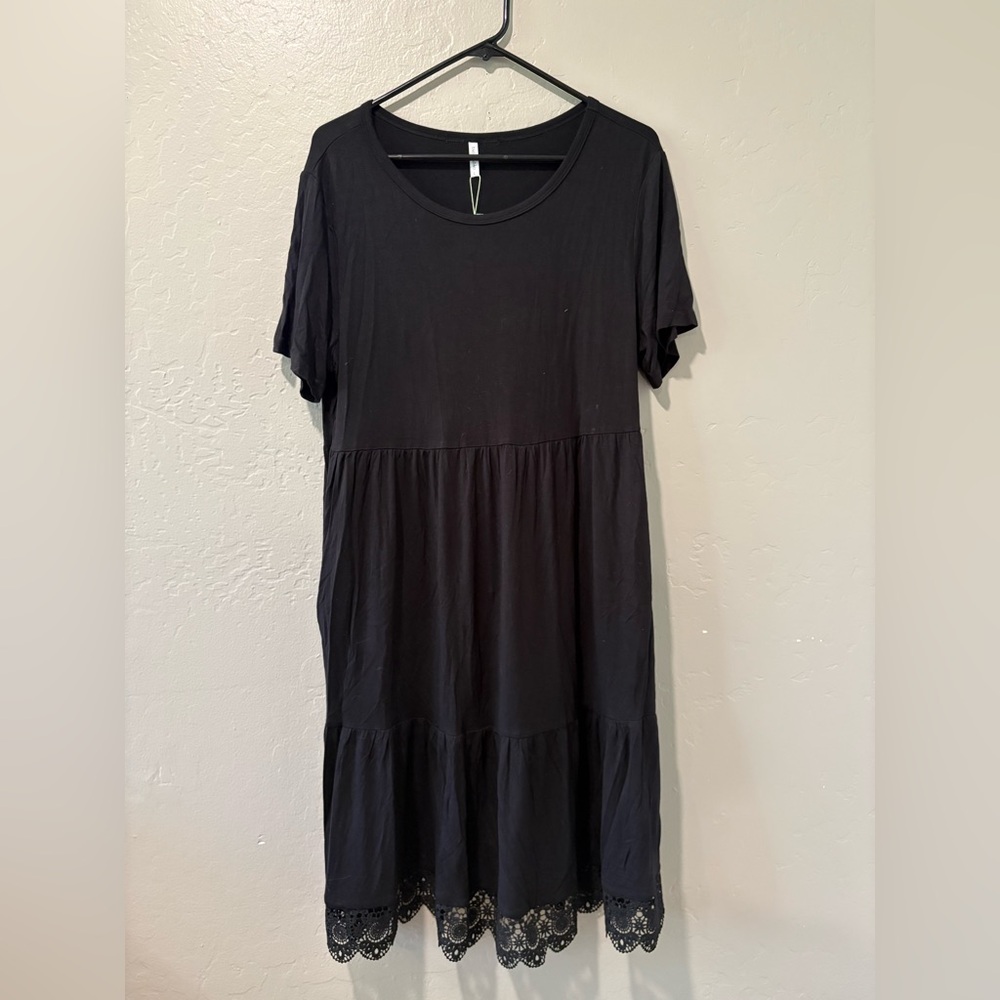 Taohuadao Black Short Sleeve Dress